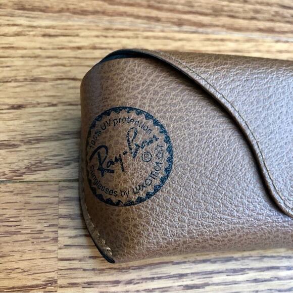 RAY BAN Original Brown Leather Medium Case - Picture 4 of 7